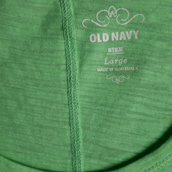 Old Navy Malibu Shirt - Picture 3 of 4